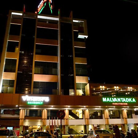 Treebo Trend Vinamra Residency Hotel Navi Mumbai Exterior foto