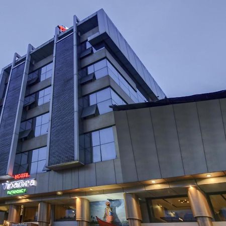 Treebo Trend Vinamra Residency Hotel Navi Mumbai Exterior foto