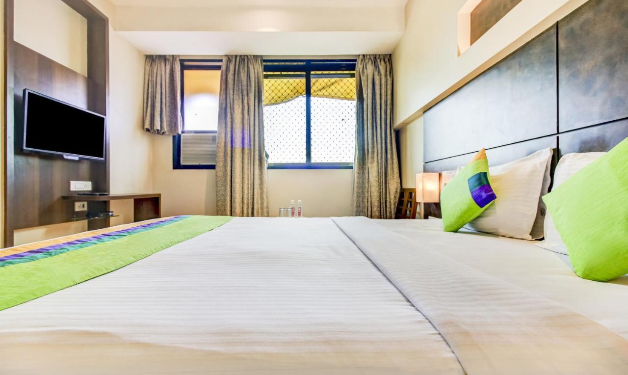Treebo Trend Vinamra Residency Hotel Navi Mumbai Exterior foto