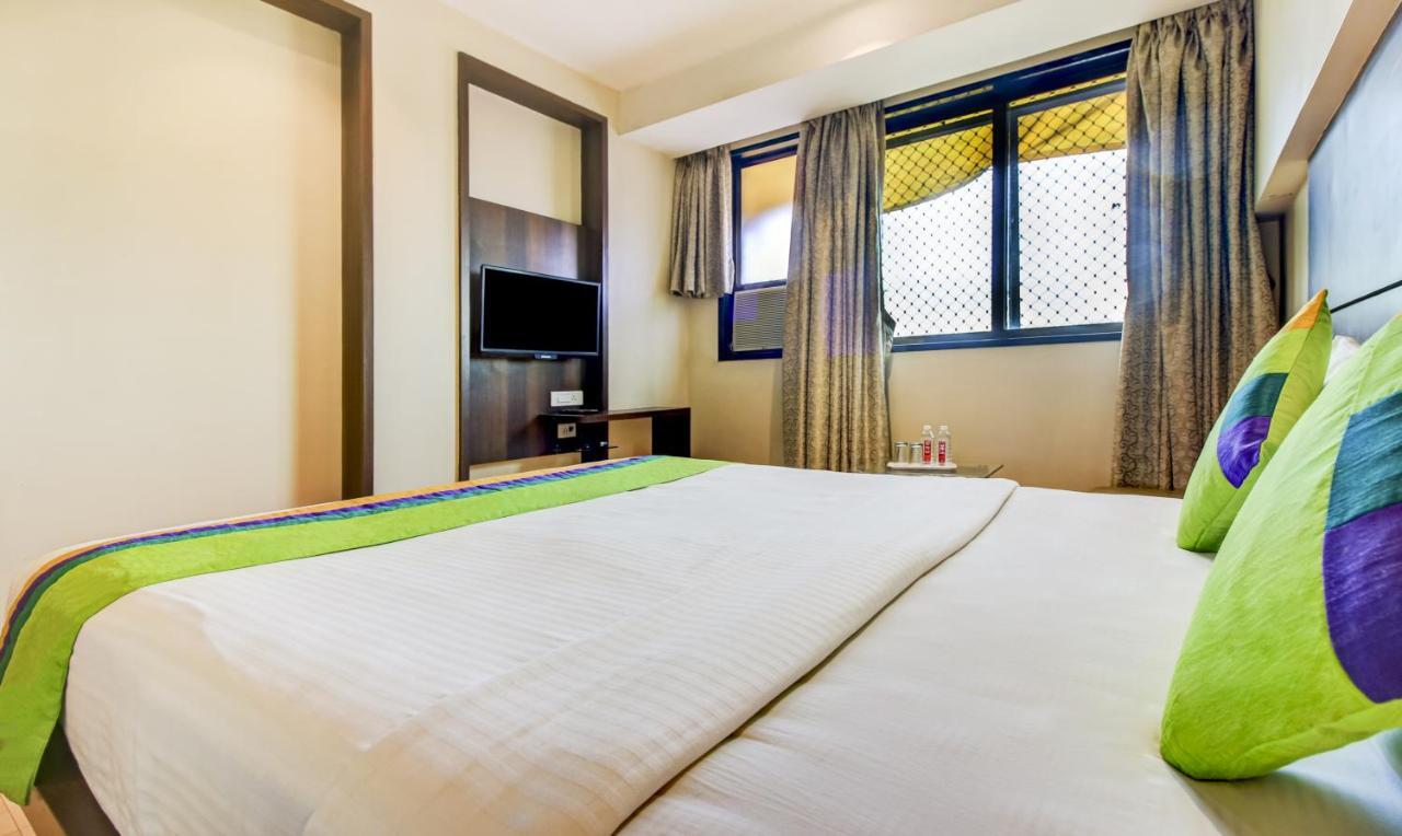 Treebo Trend Vinamra Residency Hotel Navi Mumbai Exterior foto